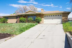 896 W 4800 S, Taylorsville, UT 84123 - Photo 2