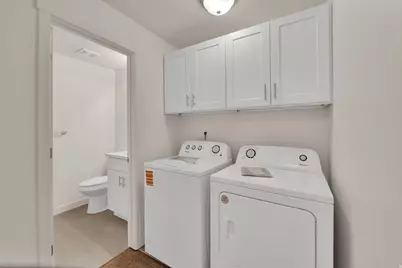 7873 S Chadbourne Dr #B, Cottonwood Heights, UT 84121 - Photo 14