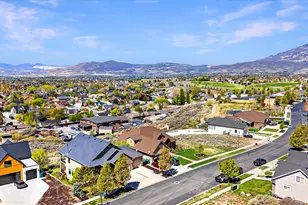 10207 N Bayhill Dr, Cedar Hills, UT 84062 - Photo 52