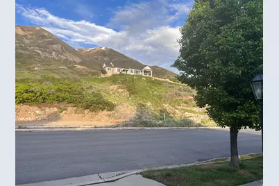 10207 N Bayhill Dr, Cedar Hills, UT 84062 - Photo 54