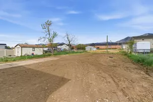 276 N 100 W, Tooele, UT 84074 - Photo 22