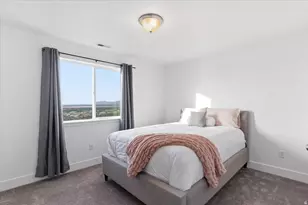 340 E Bella Vida Dr S, North Salt Lake, UT 84054 - Photo 20