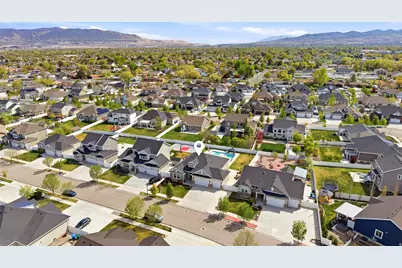 2557 W Midas Side Way, Riverton, UT 84065 - Photo 6