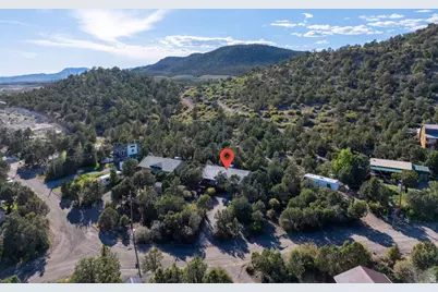 131 N Butch Cassidy Trl, Central, UT 84722 - Photo 32