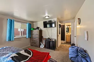 5709 S 2050 W, Roy, UT 84067 - Photo 10