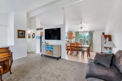 5885 S Misty Way, Kearns, UT 84118 - Photo 10