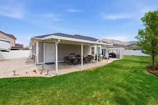 699 W 650 S, Springville, UT 84663 - Photo 32