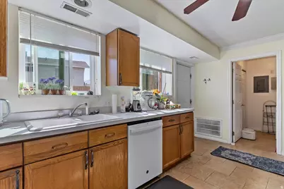 614 N 1800 W, Pleasant Grove, UT 84062 - Photo 8