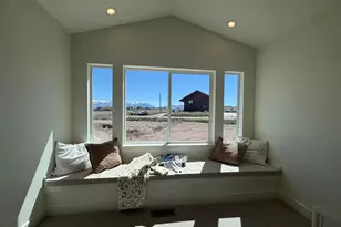 972 E Shilow Rd, Erda, UT 84074 - Photo 16