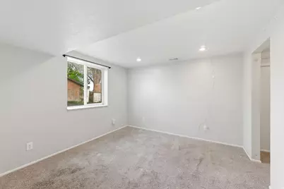 4723 S Madison Ave, South Ogden, UT 84403 - Photo 12