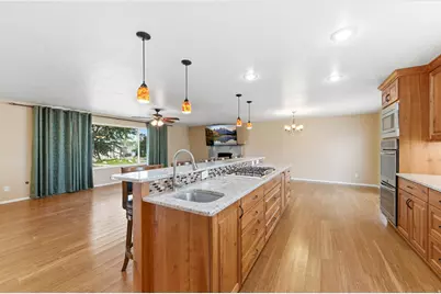 4723 S Madison Ave, South Ogden, UT 84403 - Photo 8
