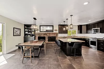 3951 N 550 W, Pleasant View, UT 84414 - Photo 8