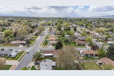 788 W 2400 N, Clinton, UT 84015 - Photo 40