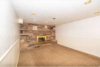 788 W 2400 N, Clinton, UT 84015 - Photo 18
