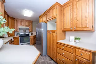 788 W 2400 N, Clinton, UT 84015 - Photo 8