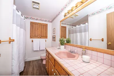 788 W 2400 N, Clinton, UT 84015 - Photo 14