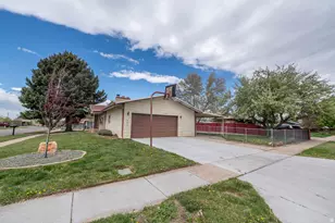 788 W 2400 N, Clinton, UT 84015 - Photo 32