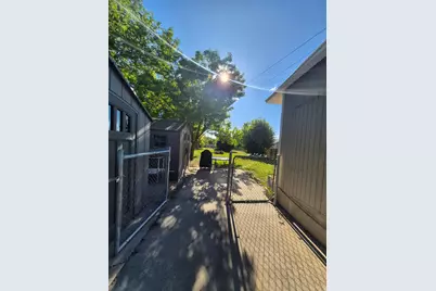 327 N 300 W, Logan, UT 84321 - Photo 14