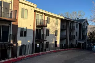 1031 E 400 S, Salt Lake City, UT 84102 - Photo 2