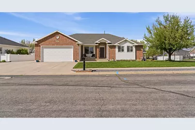 1174 W 1395 N, Clinton, UT 84015 - Photo 1