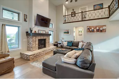 10868 S Ascot Pkwy E, Sandy, UT 84092 - Photo 8