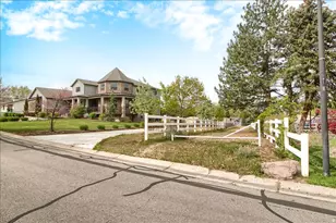 10868 S Ascot Pkwy E, Sandy, UT 84092 - Photo 4