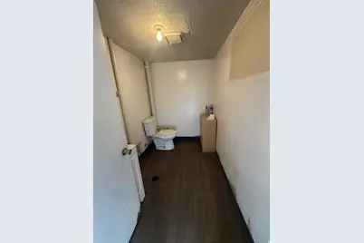 4904 S State St, Murray, UT 84107 - Photo 2