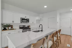 1325 E Goldie Lou Ln Unit, Eagle Mountain, UT 84005 - Photo 4