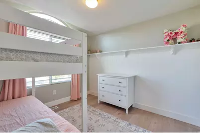 12346 S Black Canyon Rd W, Riverton, UT 84096 - Photo 14