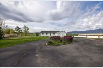 4155 S Johnson Rd W, Nibley, UT 84321 - Photo 52