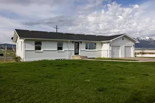 4155 S Johnson Rd W, Nibley, UT 84321 - Photo 2