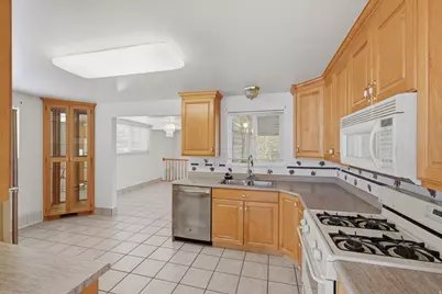 9882 S 610 E, Sandy, UT 84070 - Photo 6