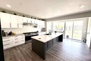1909 E Longbranch Dr, Draper, UT 84020 - Photo 2