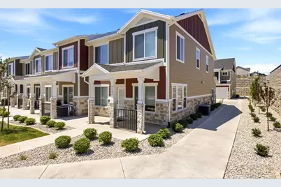 3143 N 1675 E, Layton, UT 84040 - Photo 2