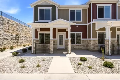 3143 N 1675 E, Layton, UT 84040 - Photo 8