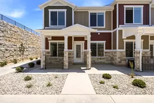 3143 N 1675 E, Layton, UT 84040 - Photo 8