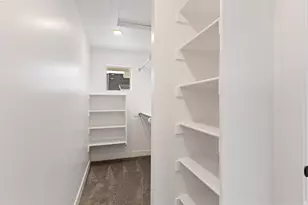 3143 N 1675 E, Layton, UT 84040 - Photo 12