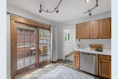 2526 S 900 E, Salt Lake City, UT 84106 - Photo 10