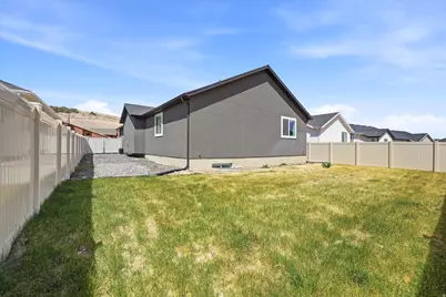 1539 S Sageberry Dr, Santaquin, UT 84655 - Photo 30