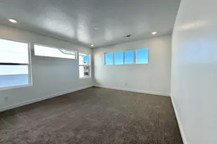 3025 N Summer Wood Dr, Eagle Mountain, UT 84005 - Photo 6