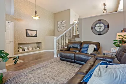 548 N 990 E, Pleasant Grove, UT 84062 - Photo 10