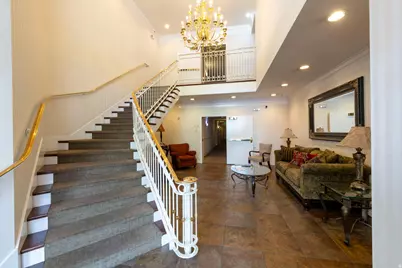 838 E South Temple #208, Salt Lake City, UT 84102 - Photo 2