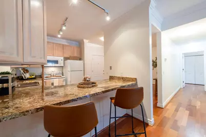 838 E South Temple #208, Salt Lake City, UT 84102 - Photo 8
