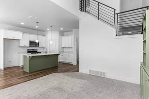 4235 W 2060 N, Lehi, UT 84043 - Photo 12