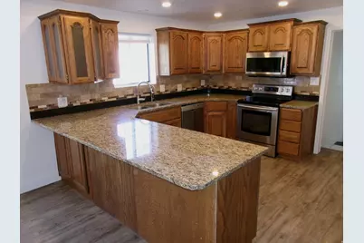 5158 S 3550 W, Roy, UT 84067 - Photo 10