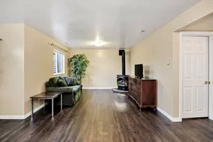 397 S 675 E, Hyrum, UT 84319 - Photo 24