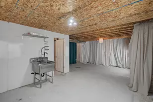 7109 N Mountain Field Dr, Eagle Mountain, UT 84005 - Photo 16