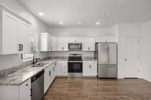 7109 N Mountain Field Dr, Eagle Mountain, UT 84005 - Photo 2