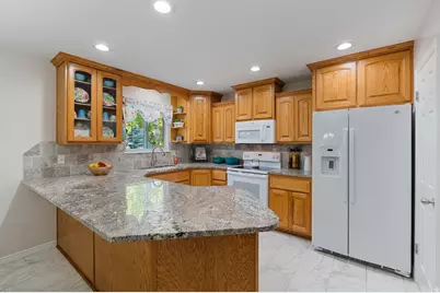 641 W 3550 S, Ogden, UT 84405 - Photo 10