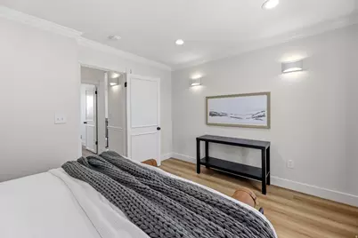 2273 E 2700 S, Salt Lake City, UT 84109 - Photo 18